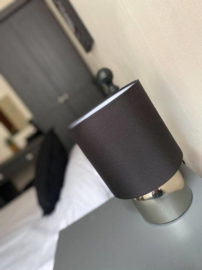 סנדאון Burlington Hotel מראה חיצוני תמונה