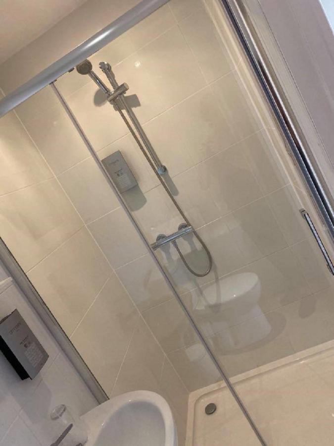 סנדאון Burlington Hotel מראה חיצוני תמונה