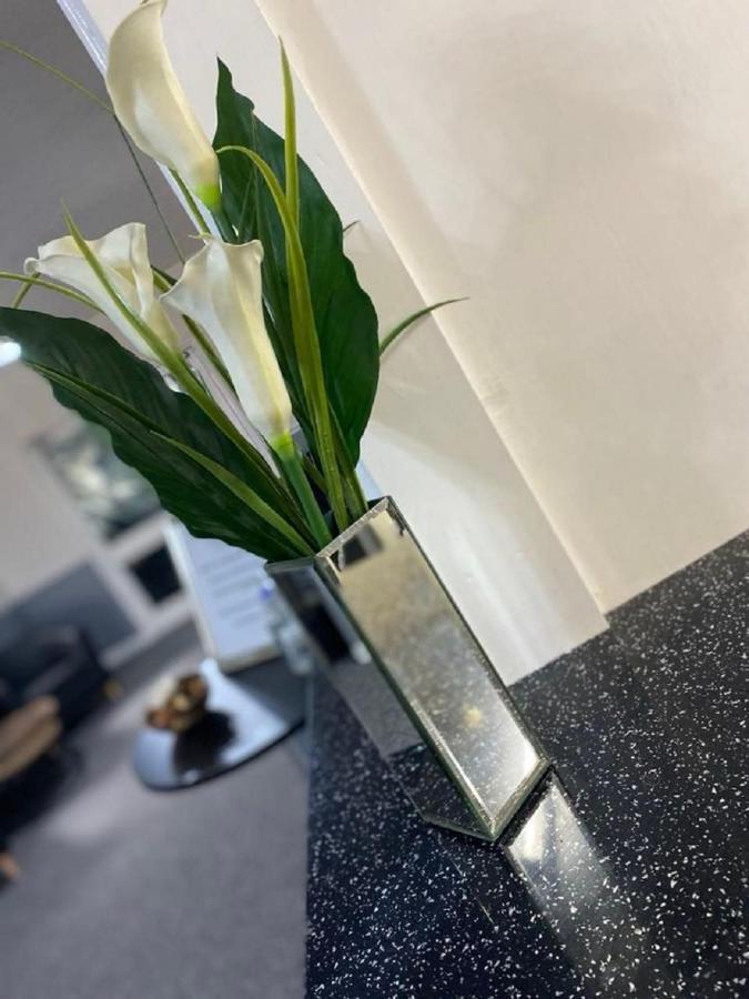 סנדאון Burlington Hotel מראה חיצוני תמונה