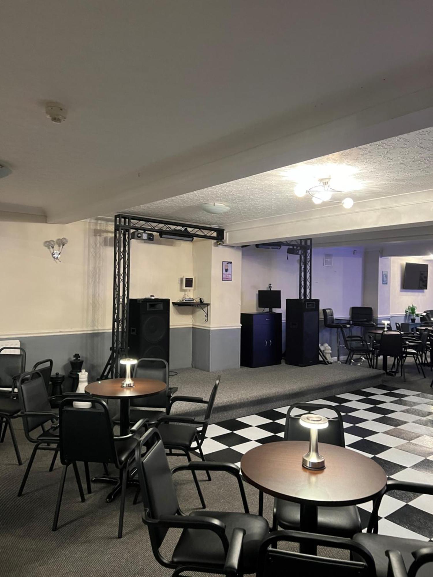 סנדאון Burlington Hotel מראה חיצוני תמונה
